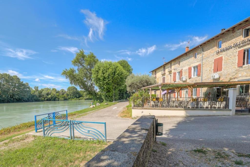 Le Francfort - Les Appartements De L'Olivier Loyettes Exterior photo